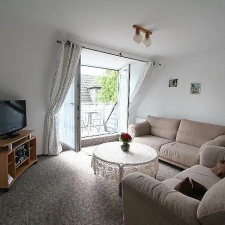 شقة Ferienwohnungen-ingrid-jacobs-dachgeschosswohnung Olsdorf (Nordfriesland)