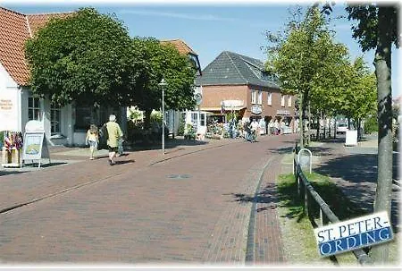 شقة Ferienwohnungen-ingrid-jacobs-dachgeschosswohnung Olsdorf (Nordfriesland)